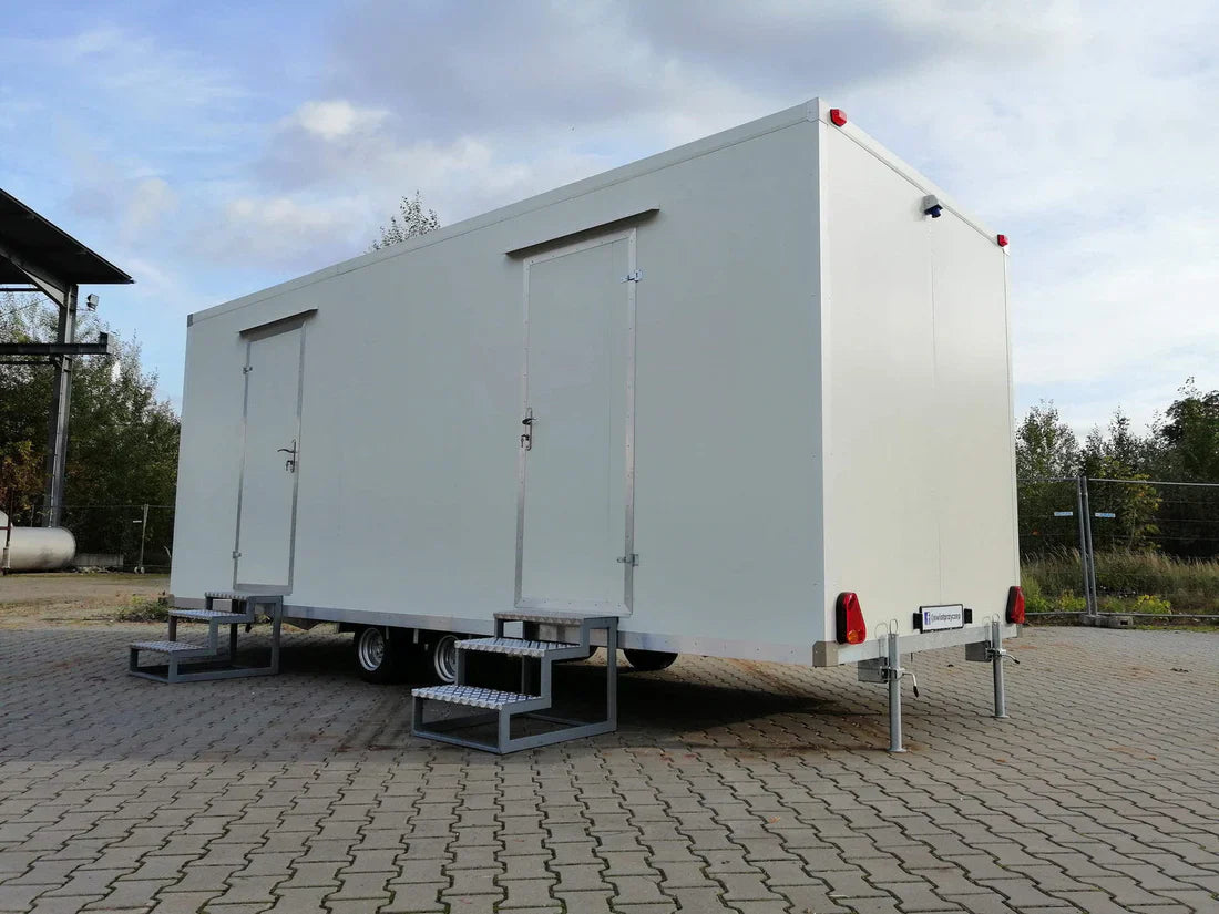 Remolque WC con doble WC 6x2,40 metros.